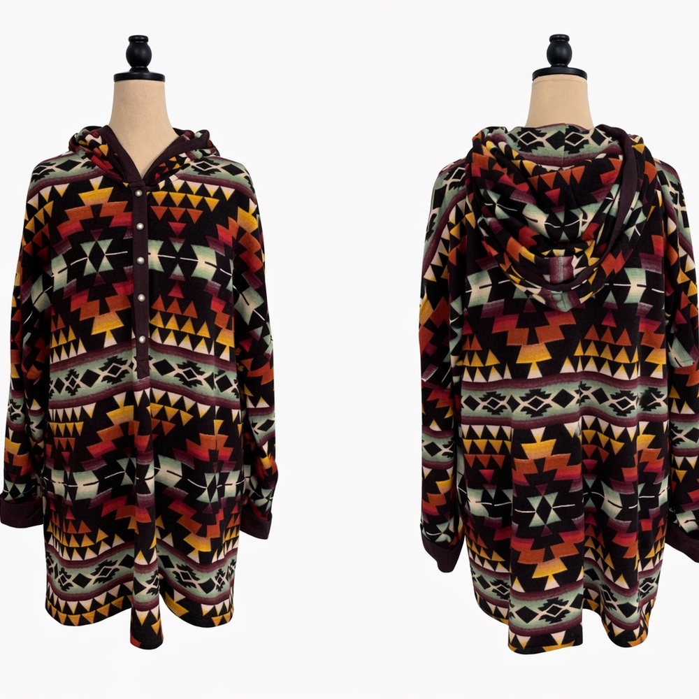 Double D Ranch Southwestern Knit Poncho Size Large